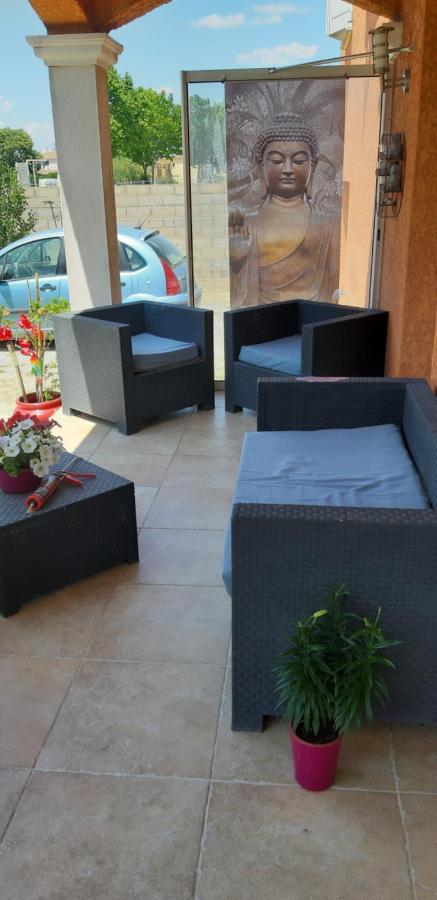 Orchidee Rose Villa Saint-Laurent-dʼAigouze Dış mekan fotoğraf